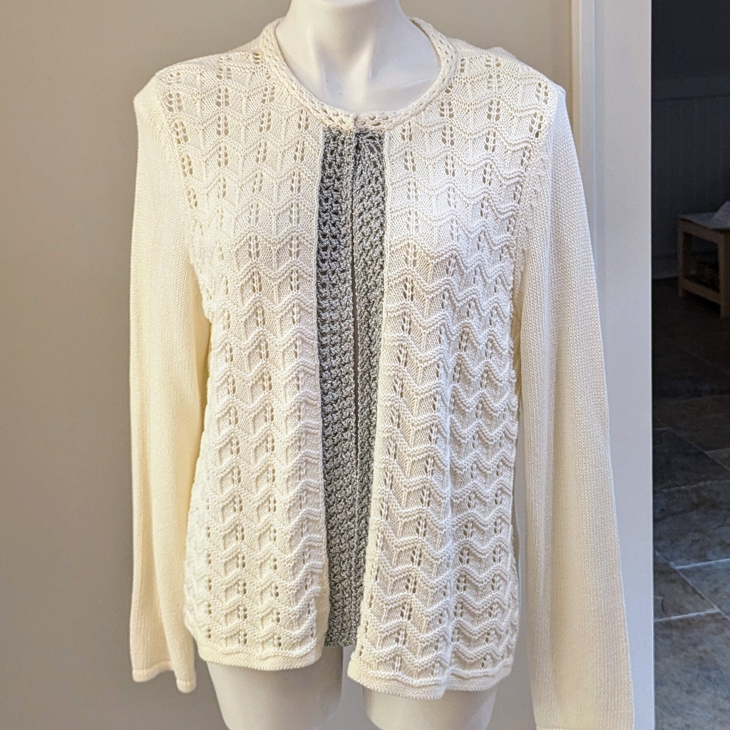 Chico's Silver Metallic Trim Cardigan Size 2 Medium 12